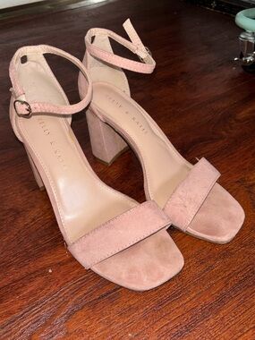 Kelly & Katie Dusty Pink Suede Block Heel Sandals